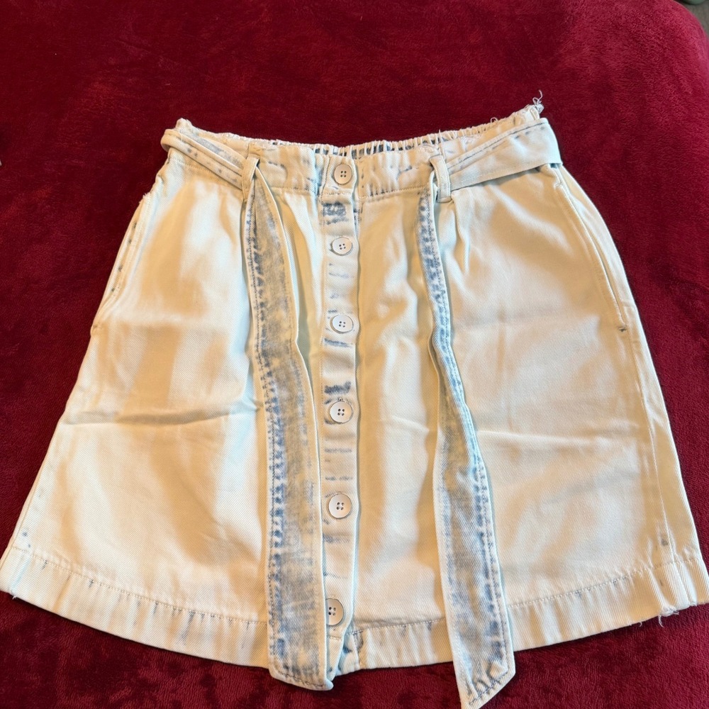 Cloth & Stone Anthropologie Button Front Denim Mini Skirt Light Wash Tie Waist S